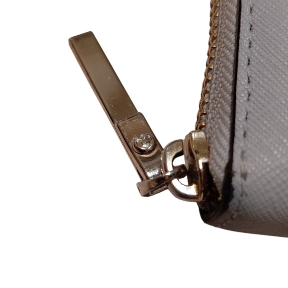 Kate Spade Brynn Light Blue Saffiano Wallet Zip Around - Picture 5 of 8